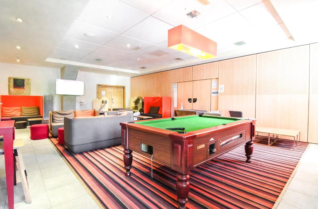 South Facing 2-Bed Apartment With Fireplace, Terrasses Deos Флен Екстер'єр фото