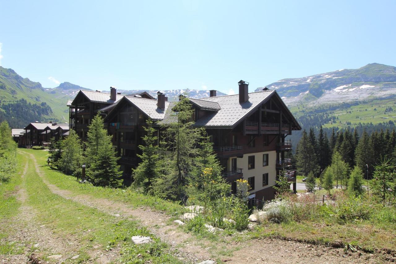 South Facing 2-Bed Apartment With Fireplace, Terrasses Deos Флен Екстер'єр фото