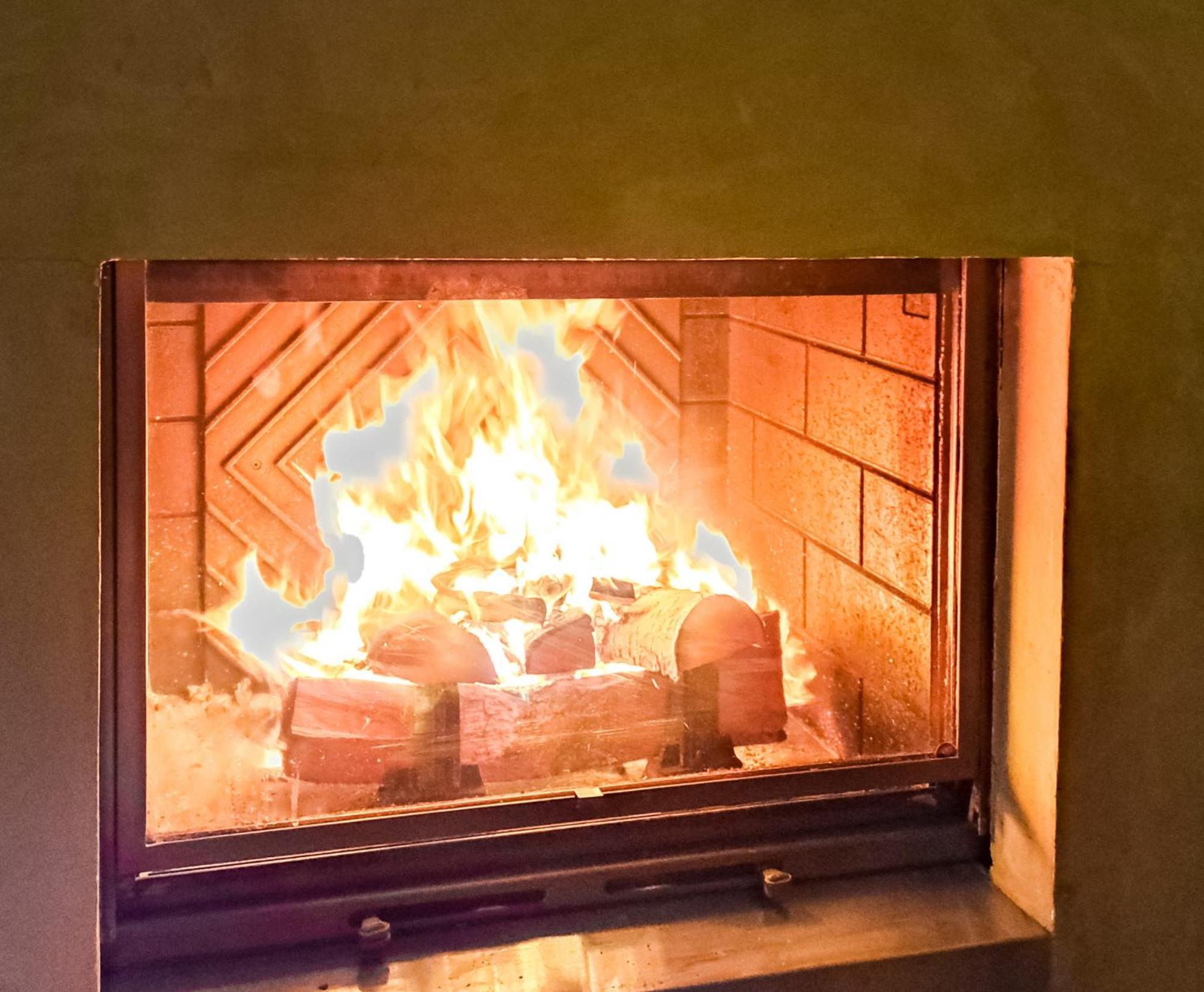 South Facing 2-Bed Apartment With Fireplace, Terrasses Deos Флен Екстер'єр фото